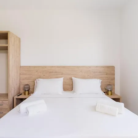 Le Scuderie 9 דירה