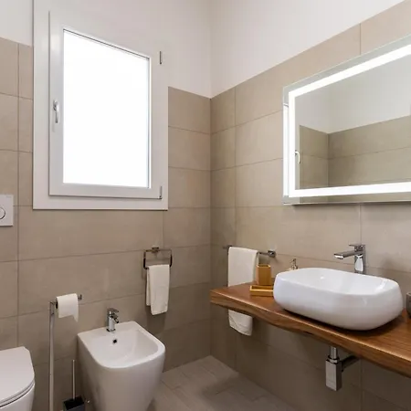 Le Scuderie 9 דירה *